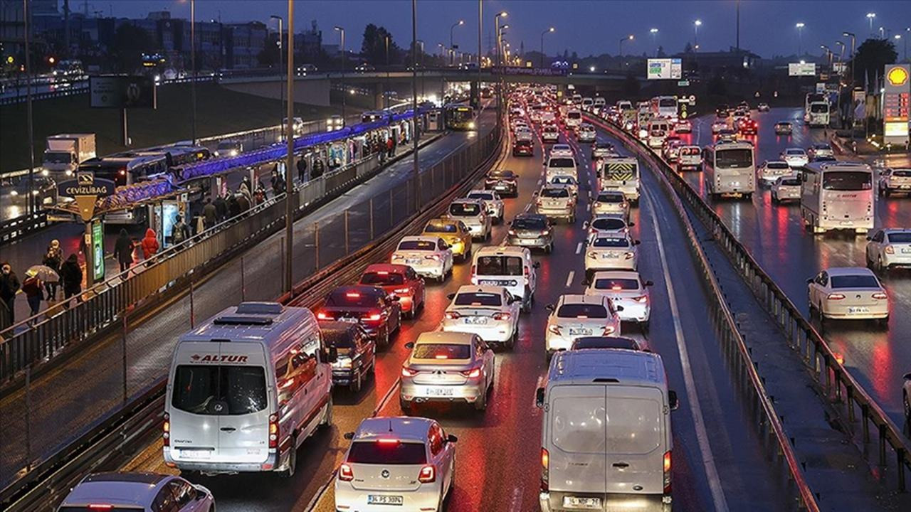 İstanbul trafiği için ‘Park Et, Devam Et’ projesi