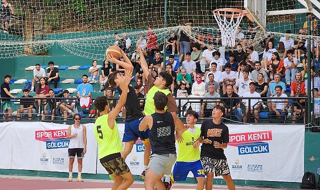 Gölcük Belediyesi yaz spor etkinlikleri kapsamında Değirmende sahili 2-3-4 Ağustos tarihlerinde yeniden Sokak Basketbolu Turnuvası heyecanına ev sahipliği yapacak